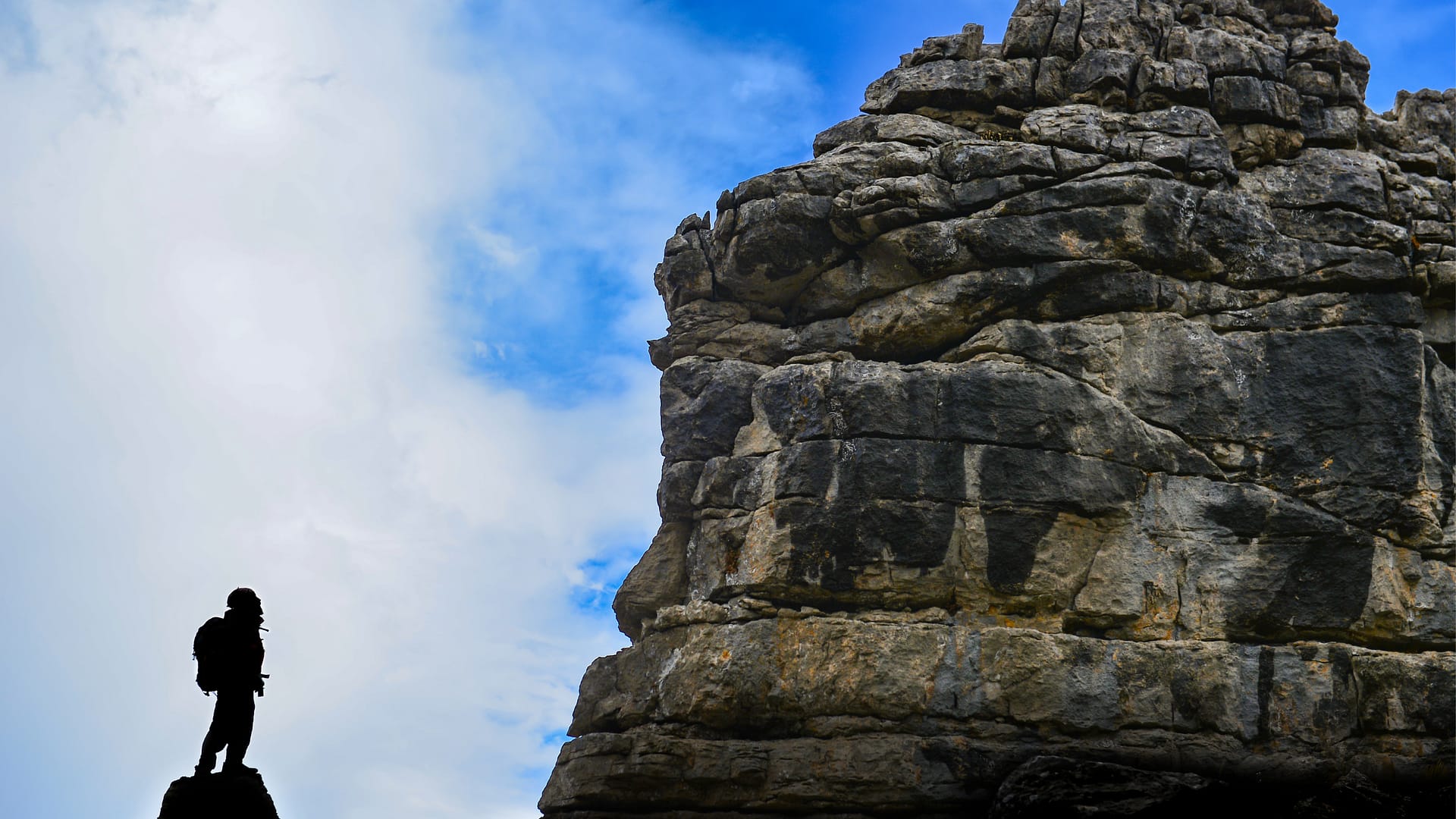 Turning Obstacles into Solutions: How to Overcome Challenges and Succeed